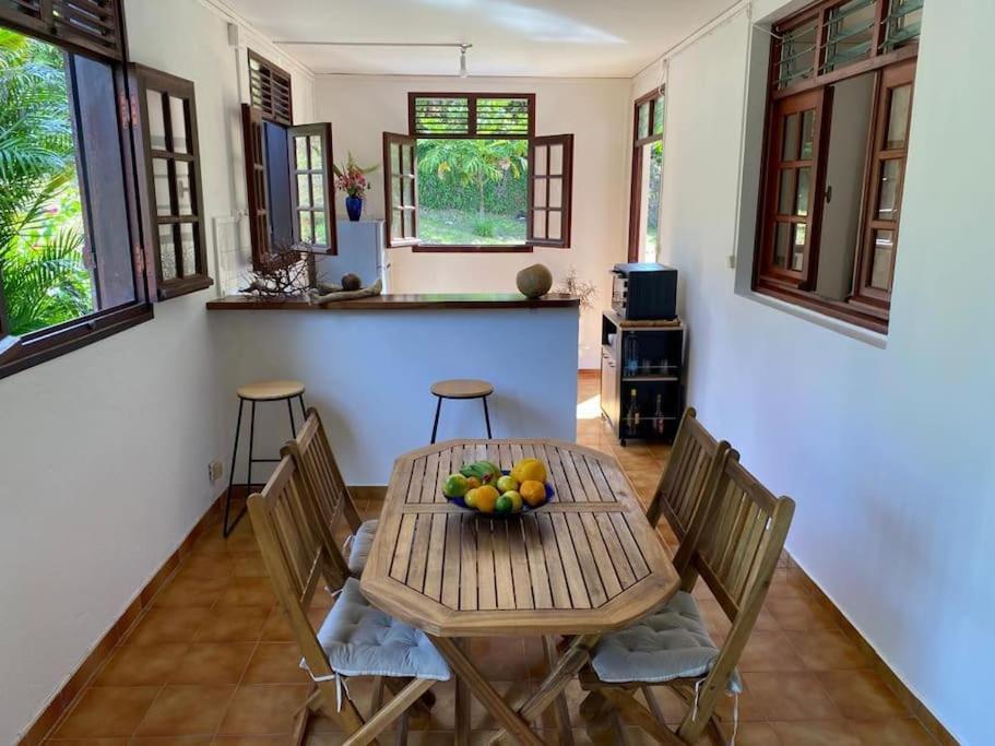 Appartement Zayann Zen à Gourbeyre Extérieur photo